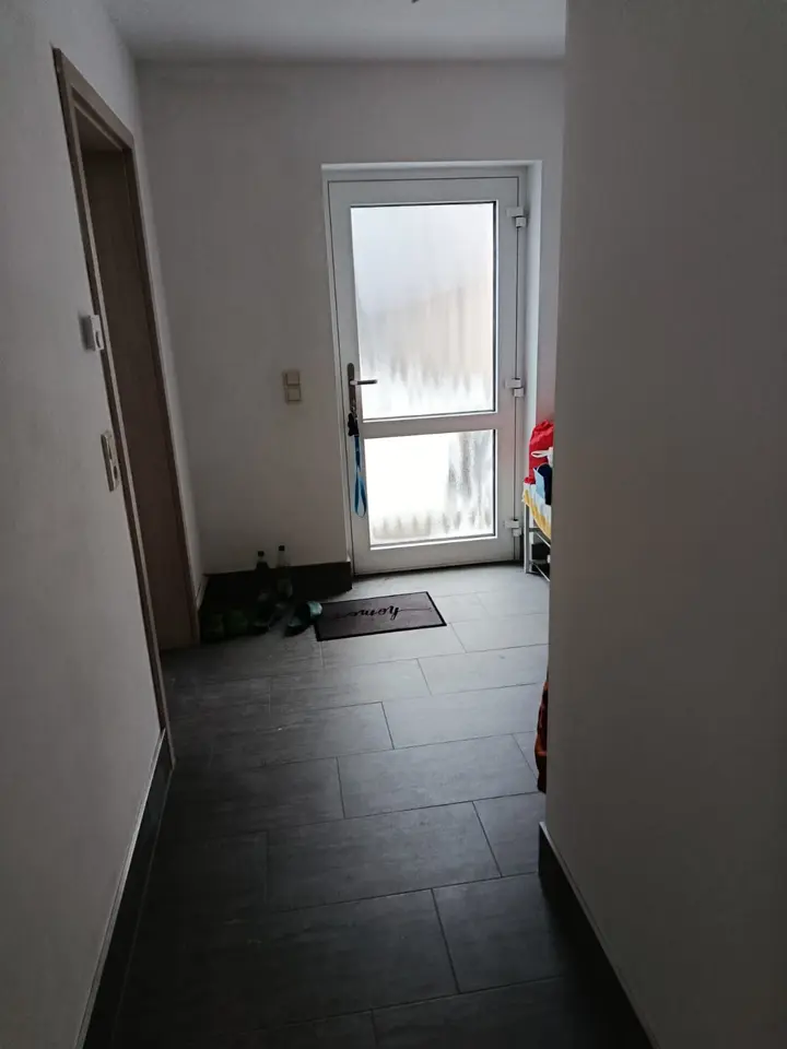 2 Zimmer Wohnung mit 75 m² in Bitterfeld-Wolfen – Bild 2
