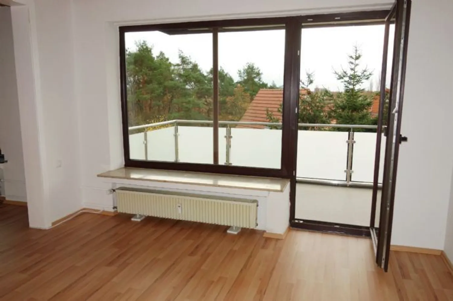 3 Zimmer Wohnung mit 92 m² in Kassel – Bild 2