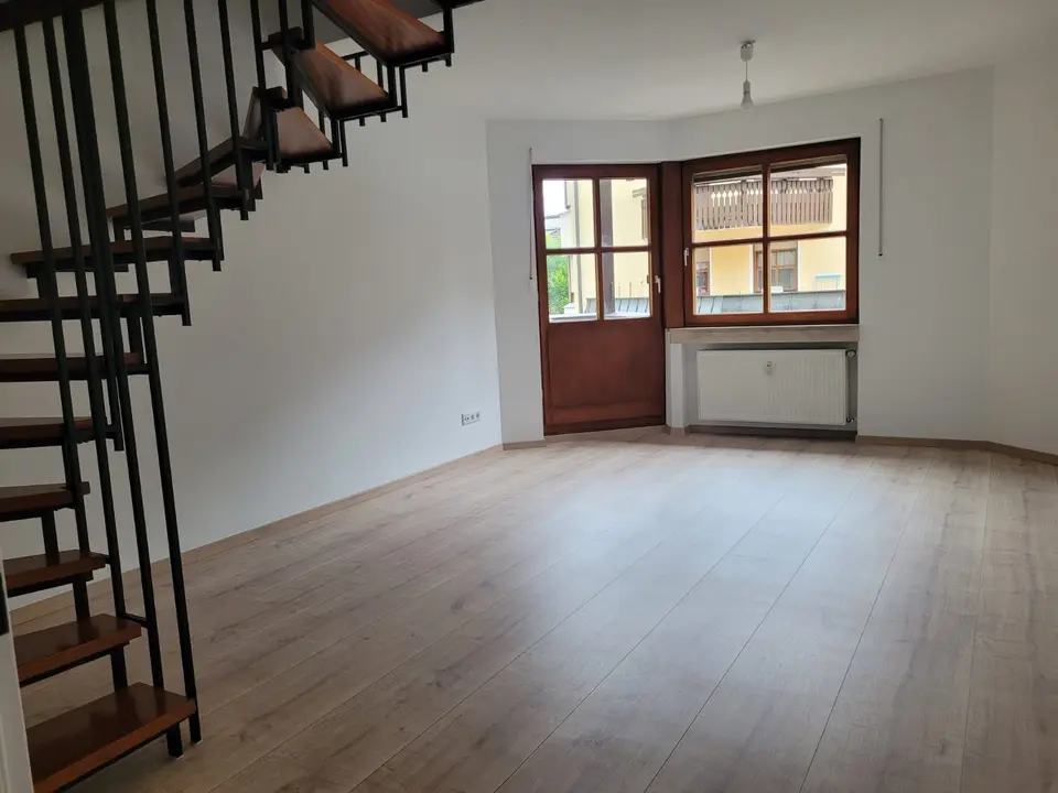 4 Zimmer Wohnung mit 86 m² in Straubing – Bild 1