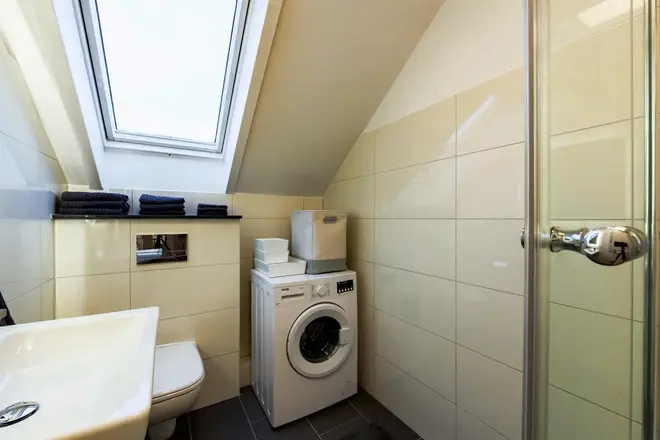 2 Zimmer Wohnung mit 68 m² in Köln – Bild 5