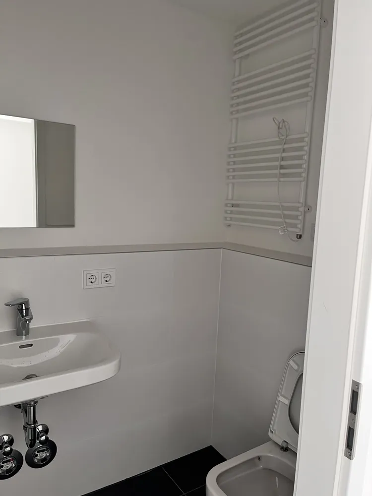 1 room apartment with 24 m² in Augsburg – Photo 8