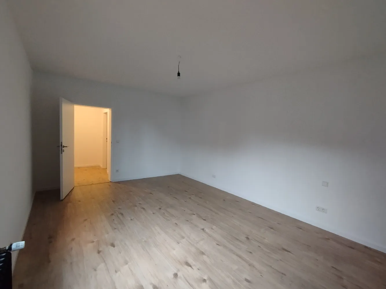 3 Zimmer Wohnung mit 93 m² in Düsseldorf – Bild 4