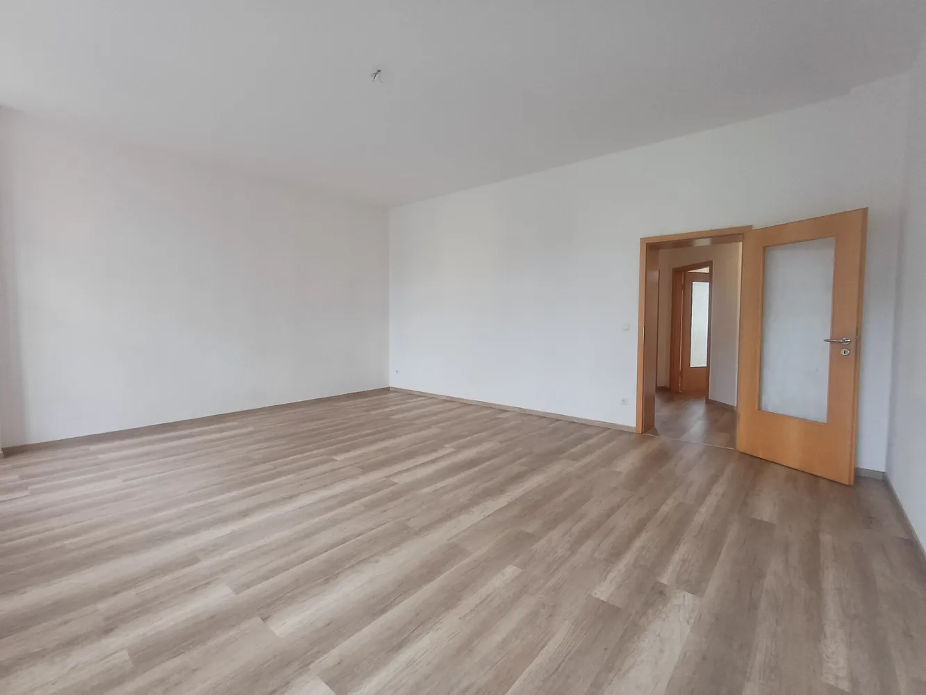 2 Zimmer Wohnung mit 68 m² in Zwickau – Bild 3