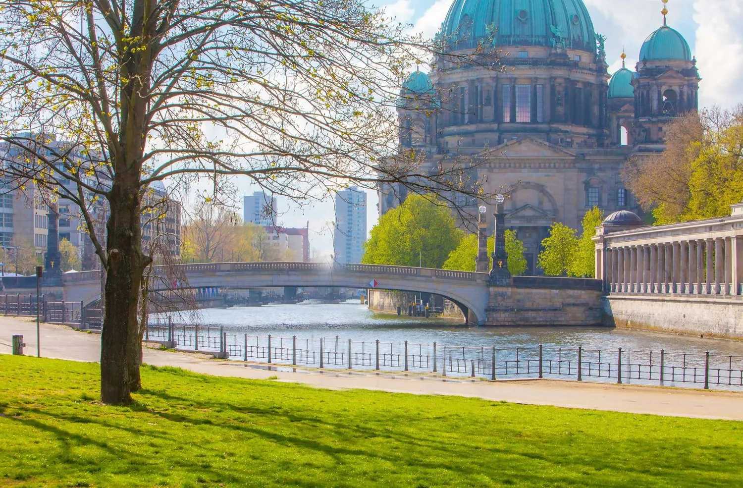 2 Zimmer Wohnung mit 59 m² in Berlin – Bild 1