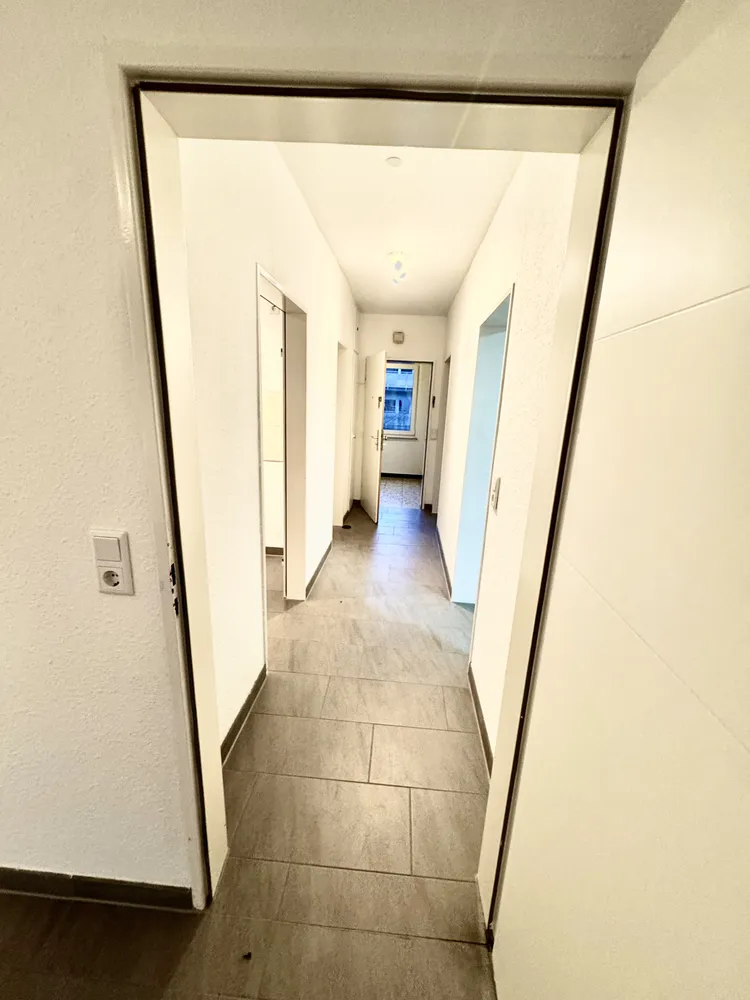 3 Zimmer Wohnung mit 100 m² in Wuppertal – Bild 4