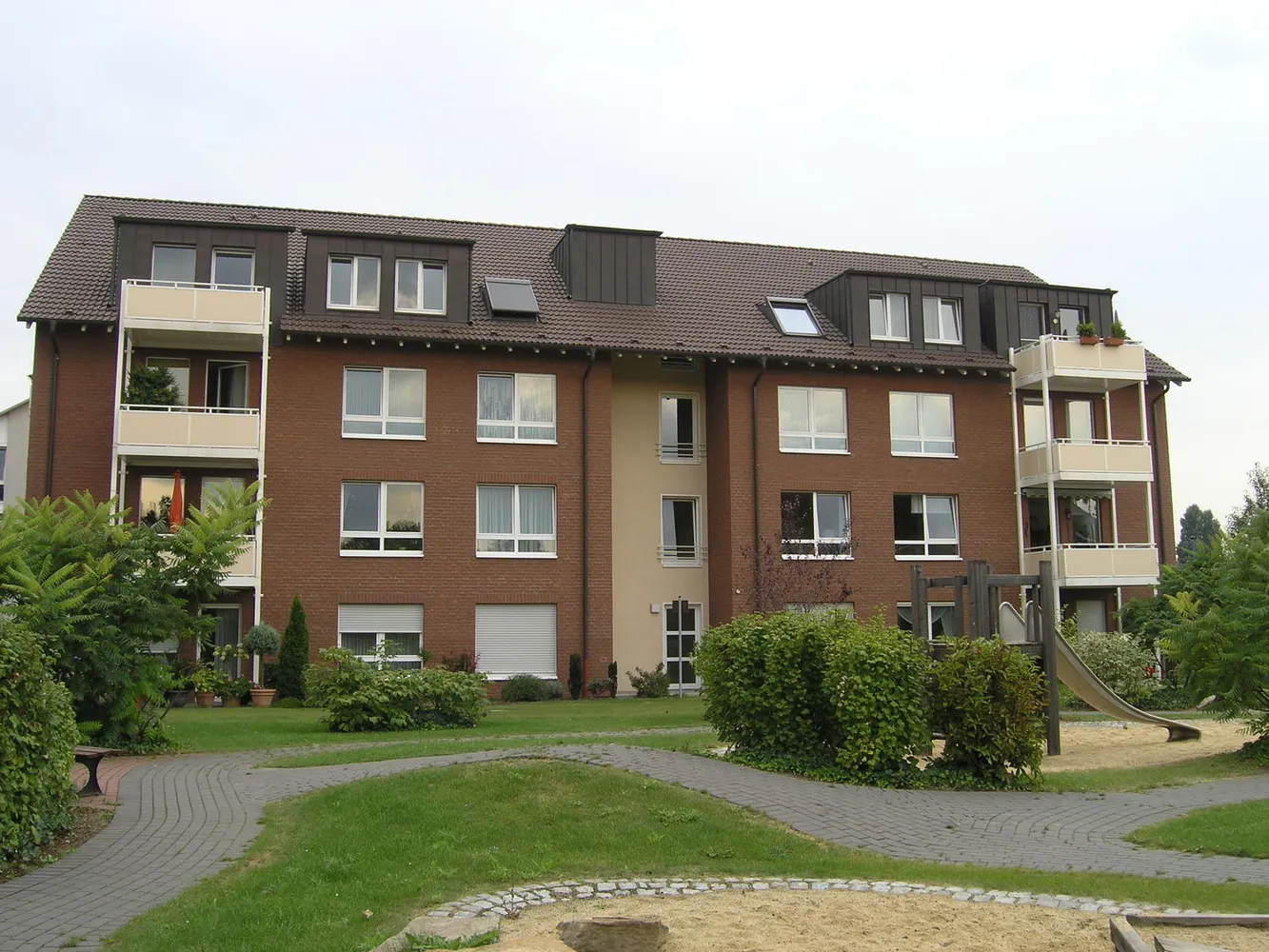 3 room apartment with 75 m² in Duisburg – Photo 5