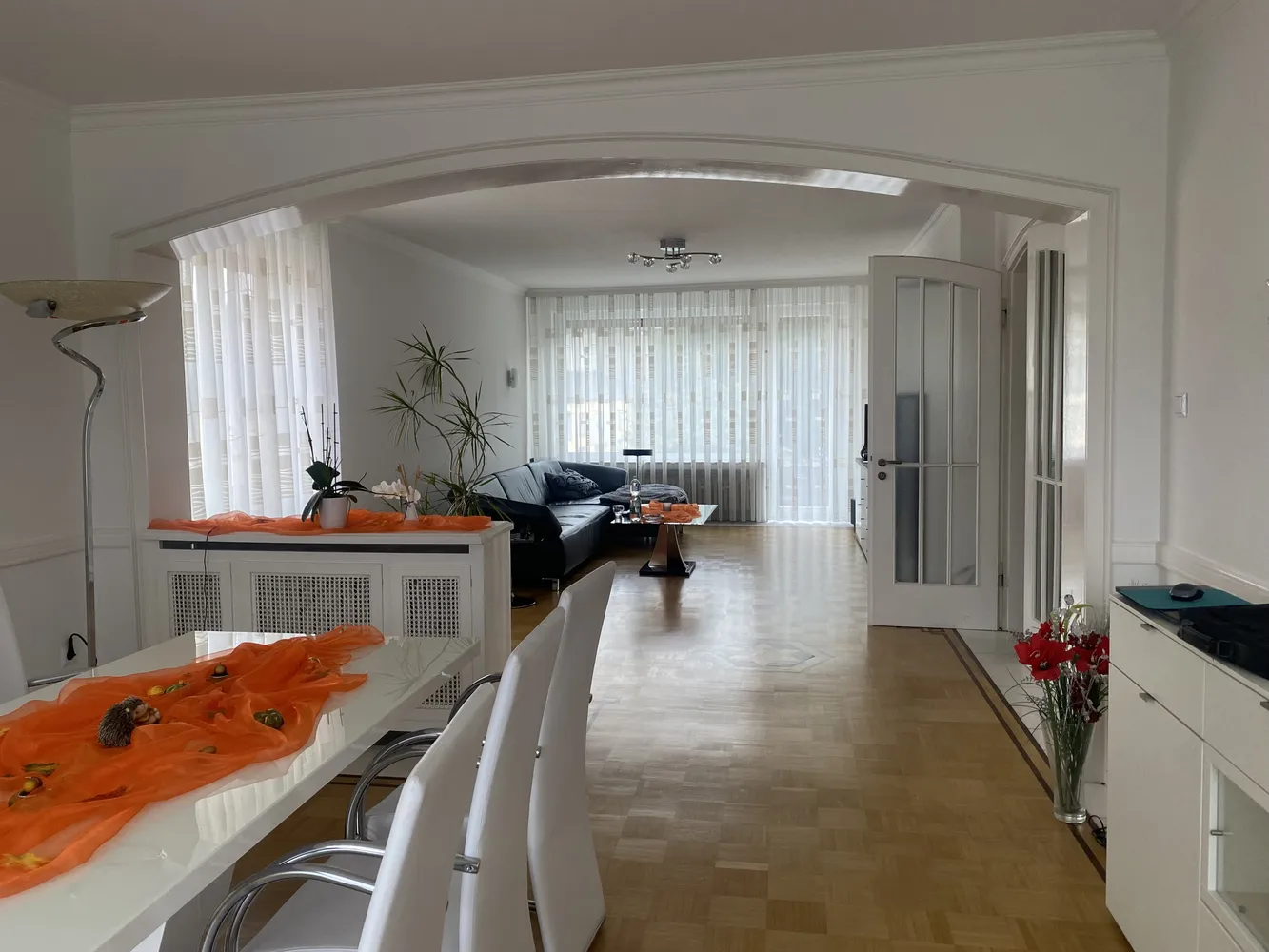3 Zimmer Wohnung mit 105 m² in Duisburg – Bild 1