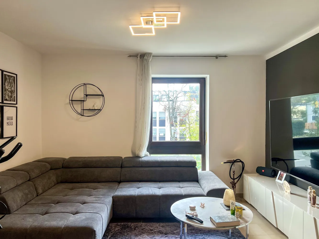 2 Zimmer Wohnung mit 69 m² in München – Bild 3