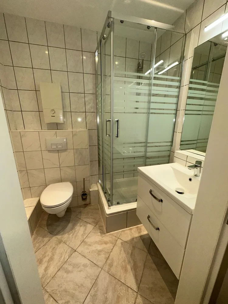 2 room apartment with 38 m² in Düsseldorf – Photo 3