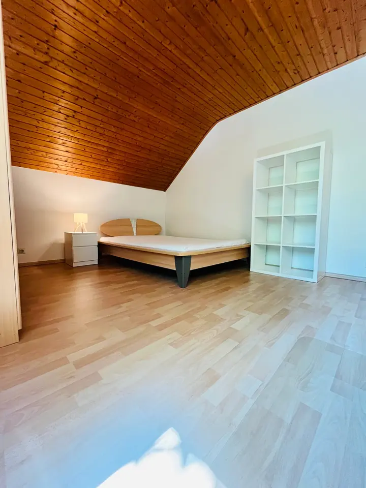 WG-Zimmer mit 15 m² in Karlsruhe – Bild 2