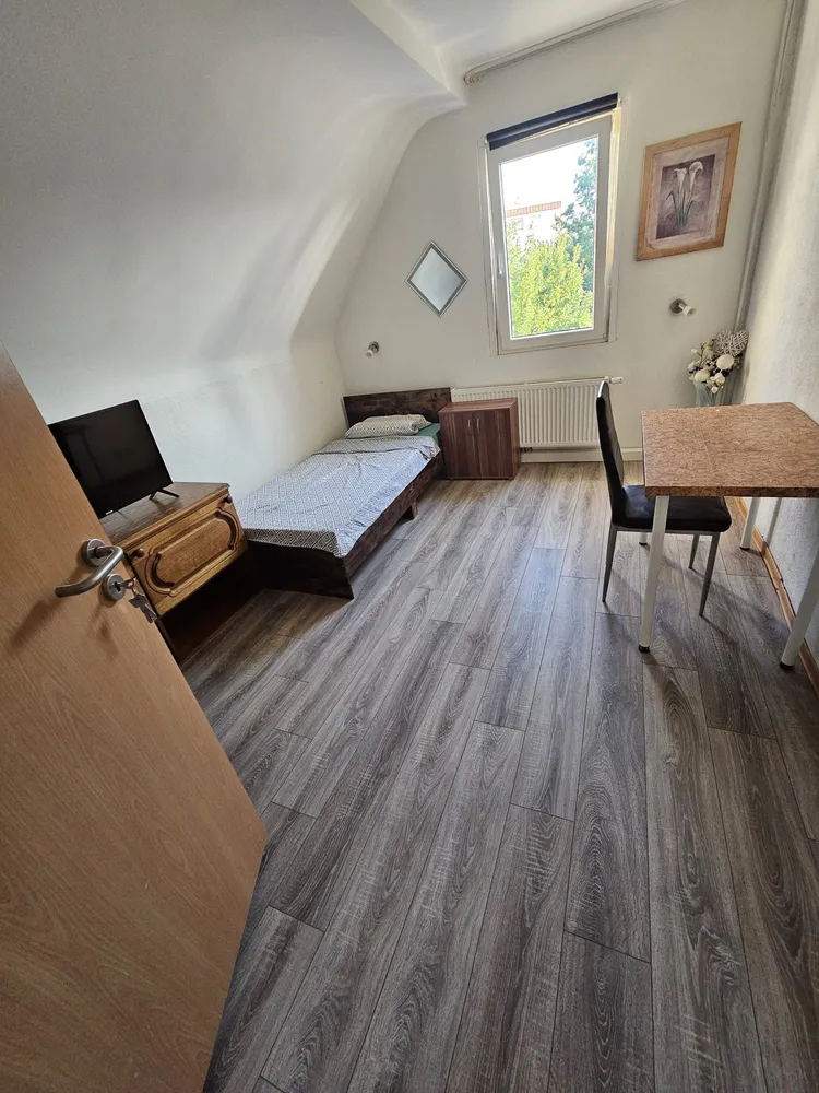 WG-Zimmer mit 12 m² in Stuttgart – Bild 6