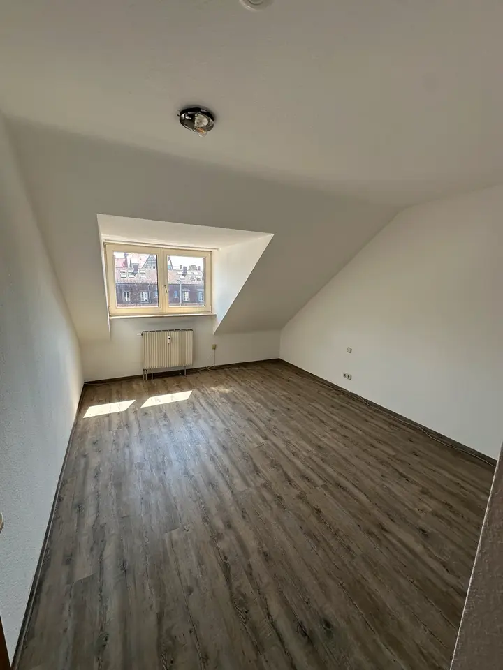2 Zimmer Wohnung mit 58 m² in Nürnberg – Bild 2