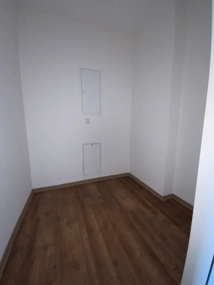 2 Zimmer Wohnung mit 77 m² in Meerbusch – Bild 5