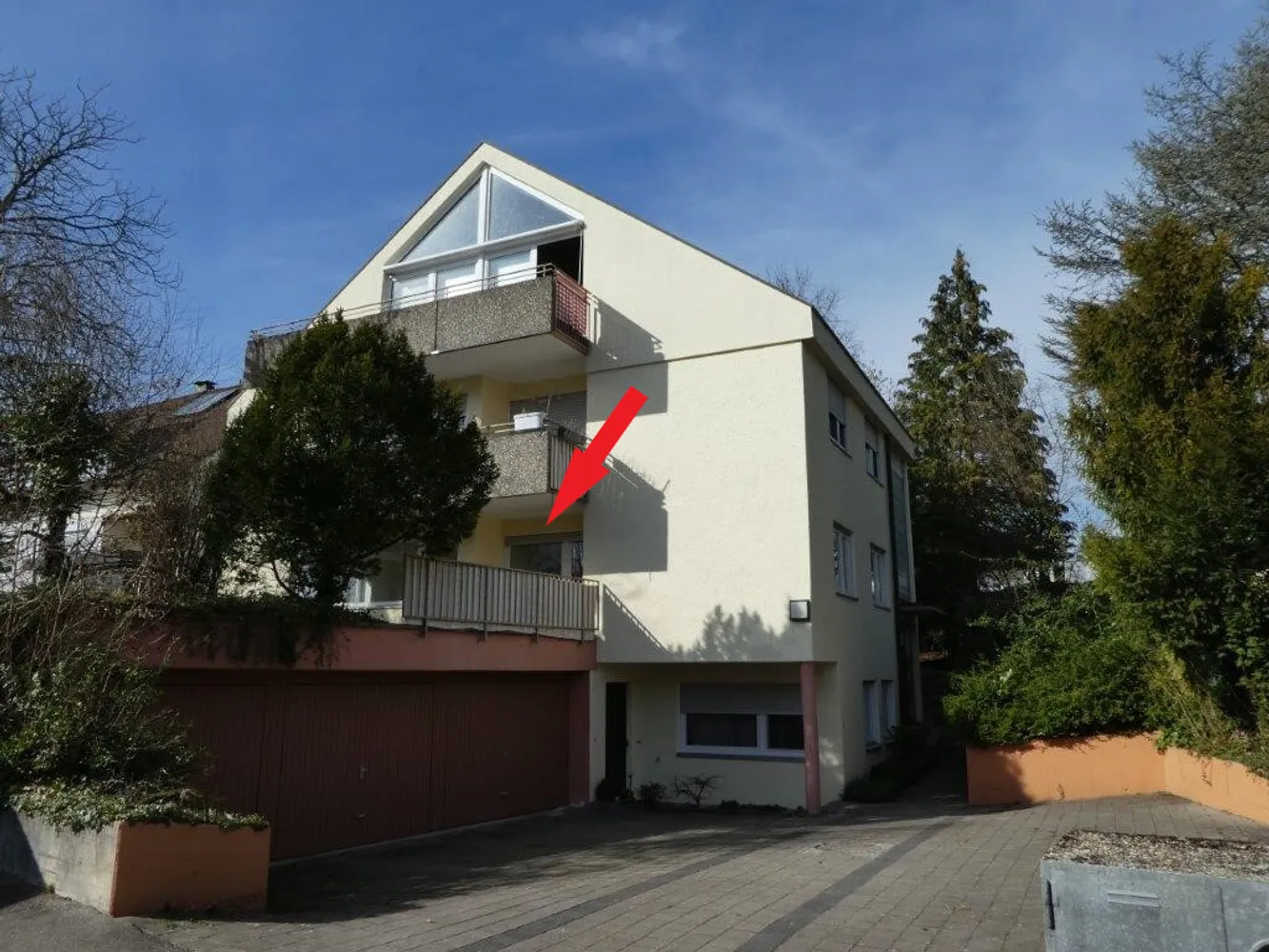 4 Zimmer Wohnung mit 93 m² in Stuttgart – Bild 1