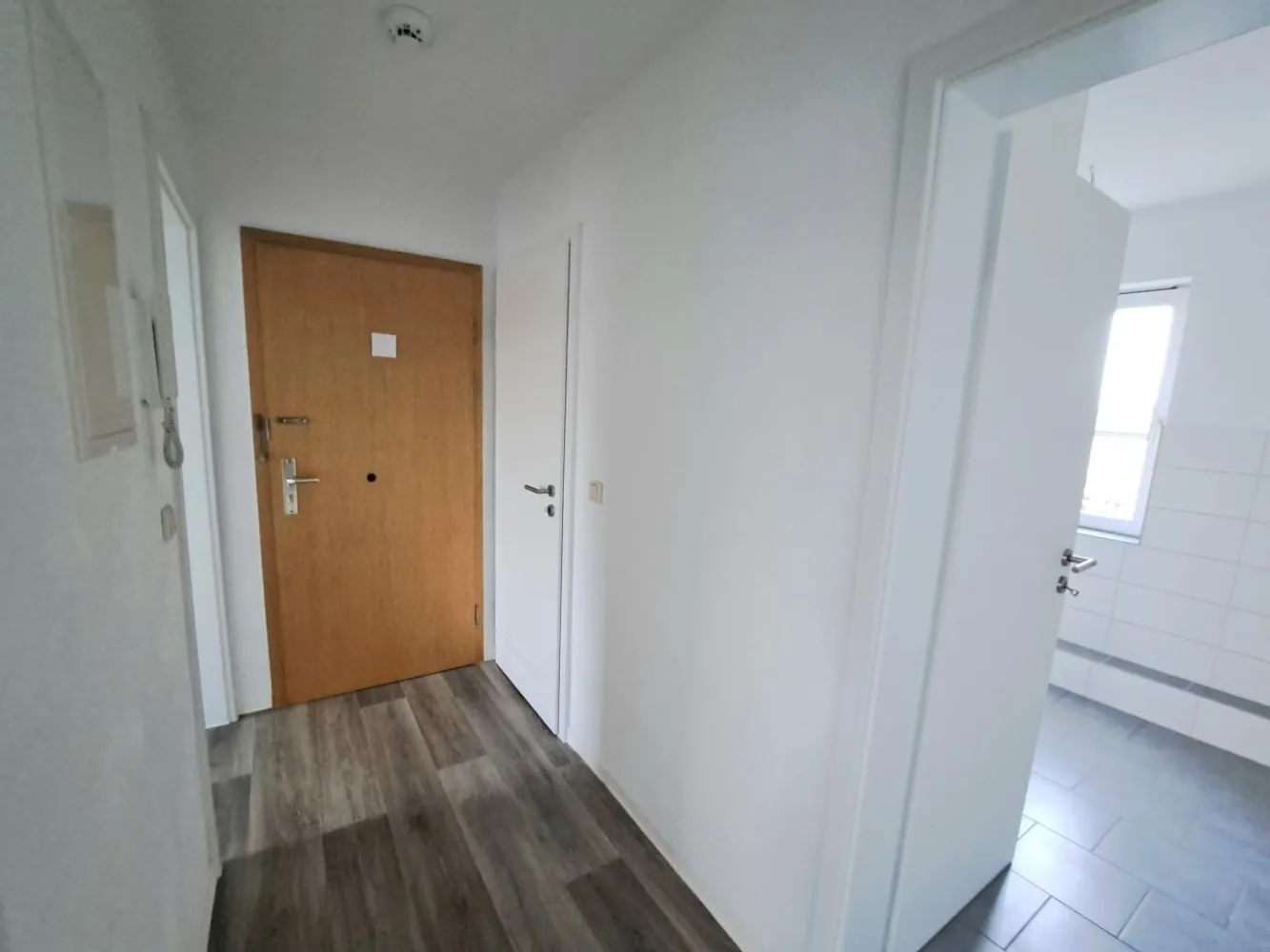 2 room apartment with 57 m² in Magdeburg – Photo 10
