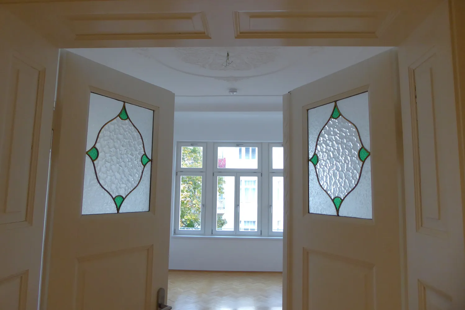 4 room apartment with 122 m² in Chemnitz – Photo 1