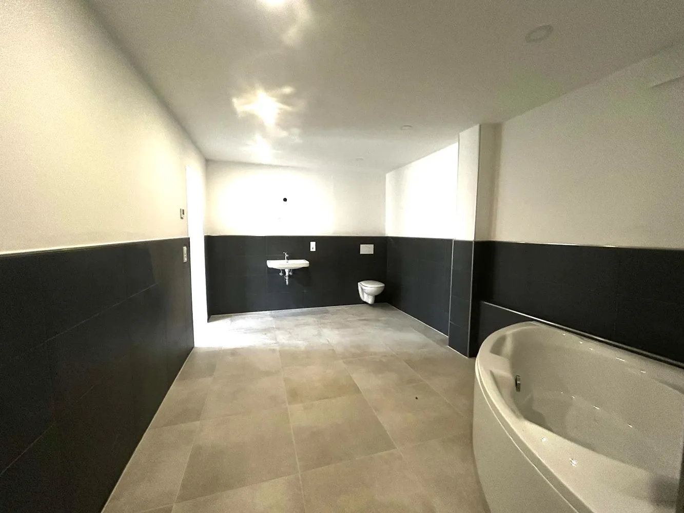2 Zimmer Wohnung mit 70 m² in Homburg – Bild 4