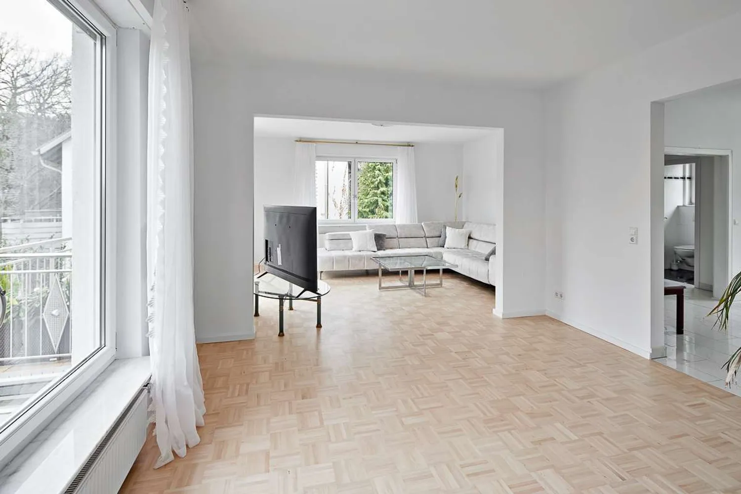 5 Zimmer Wohnung mit 118 m² in Stuttgart – Bild 4