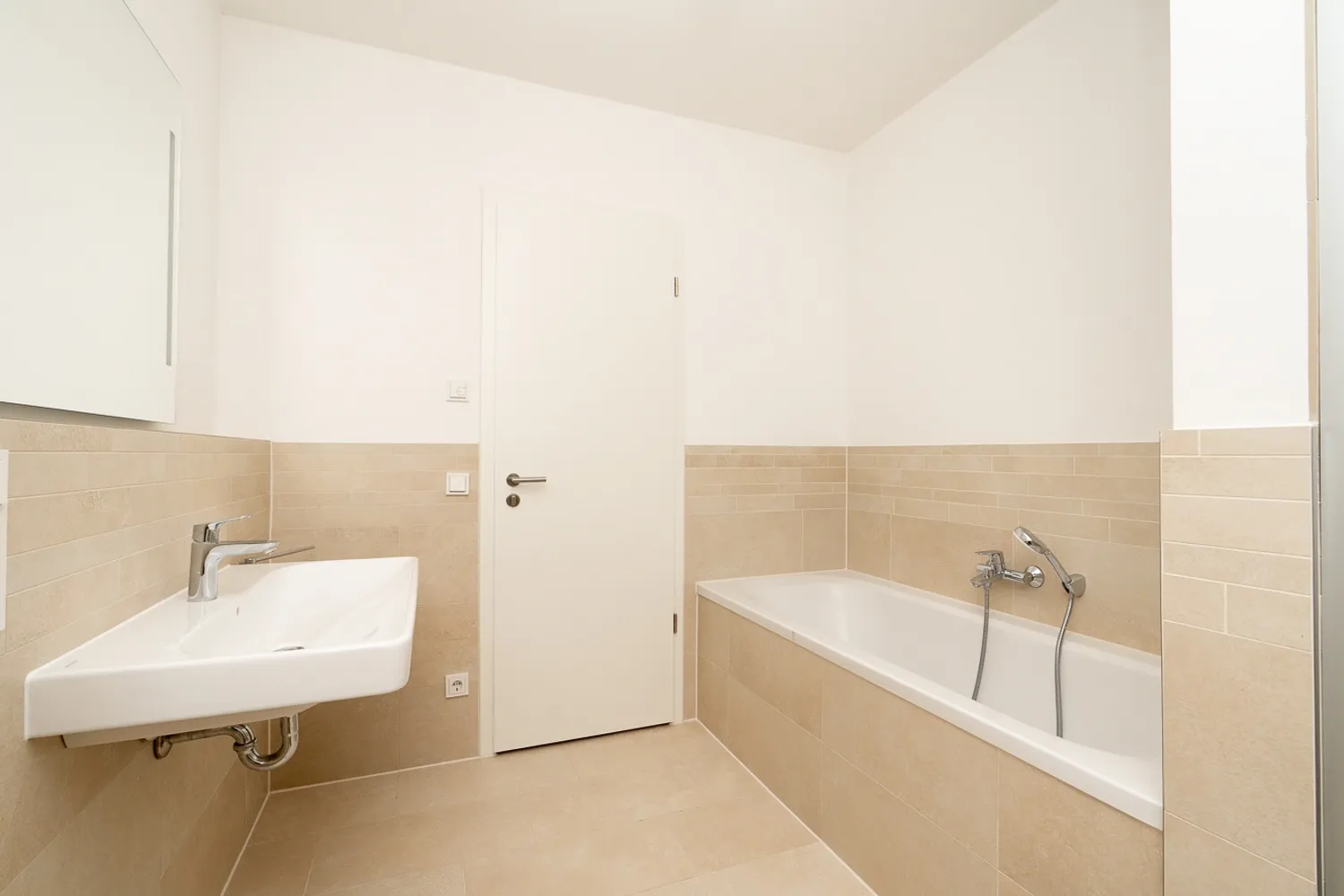2 room apartment with 61 m² in Dresden – Photo 8