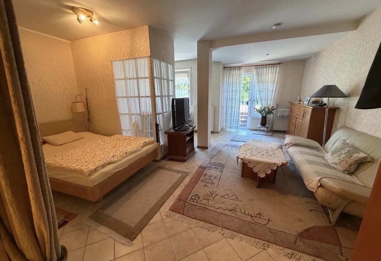 1 room apartment with 40 m² in Frankfurt am Main – Photo 1