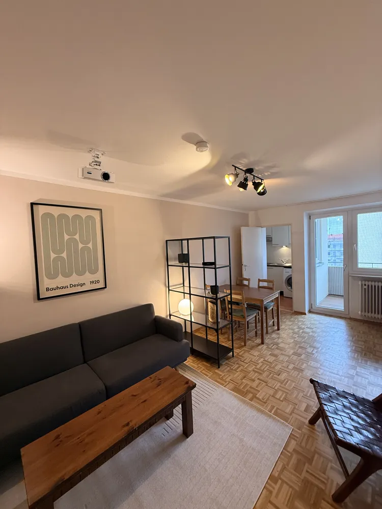 3 Zimmer Wohnung mit 59 m² in München – Bild 2