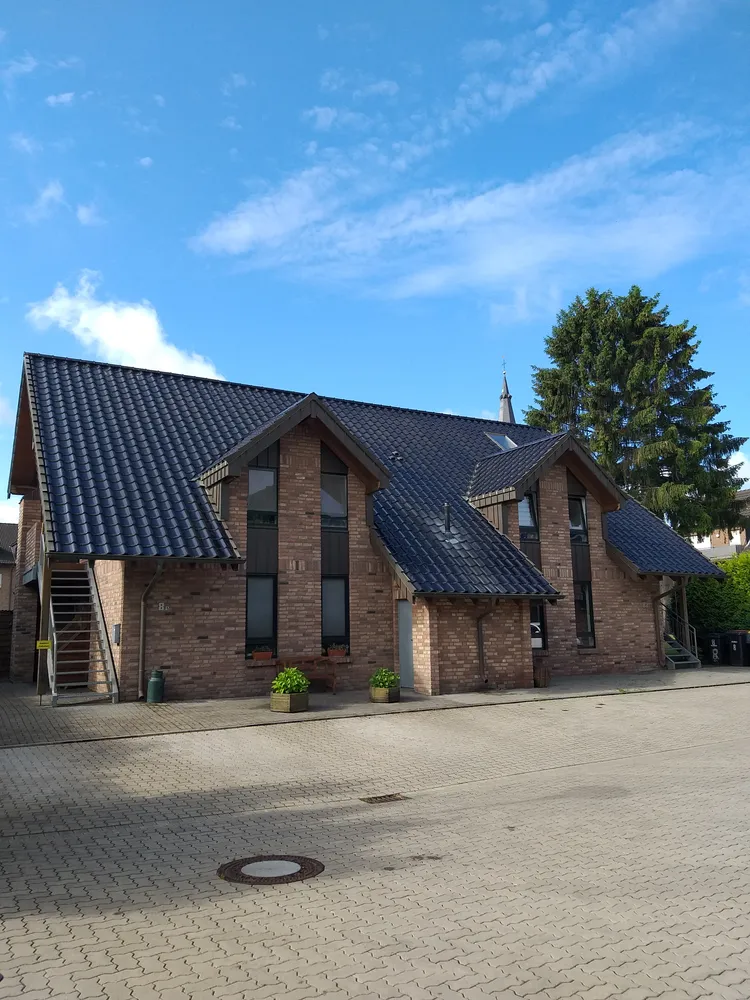 3 Zimmer Wohnung mit 70 m² in Grevenbroich – Bild 1
