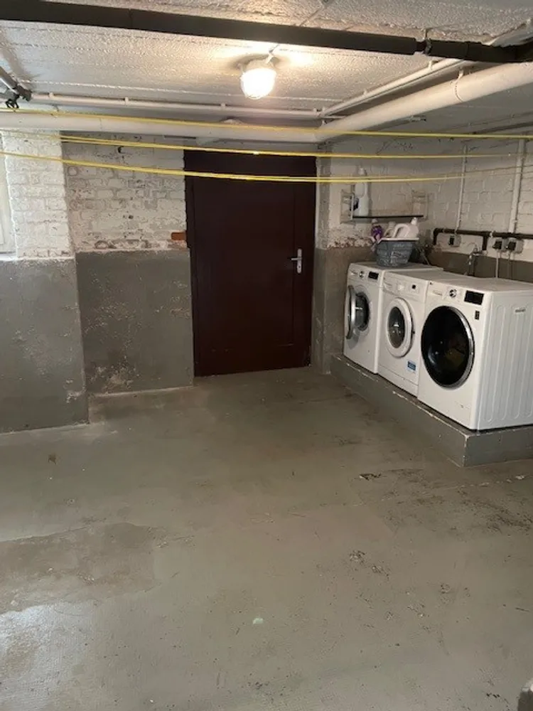 2 Zimmer Wohnung mit 72 m² in Düsseldorf – Bild 9