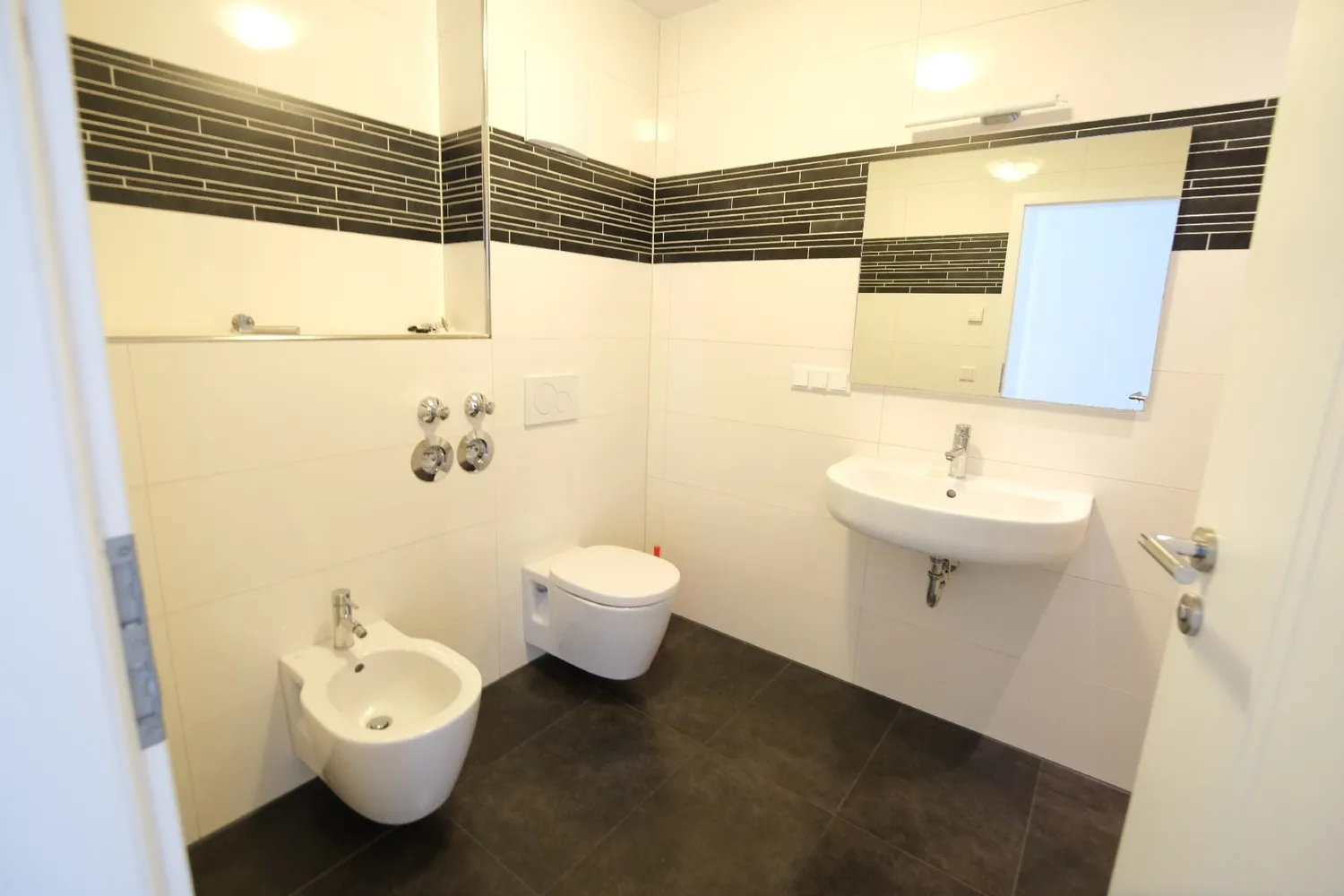 6 room house with 168 m² in Troisdorf – Photo 8