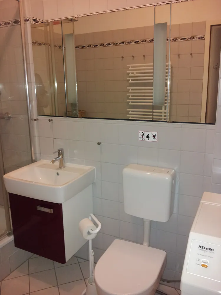 2 room apartment with 56 m² in Berlin – Photo 6