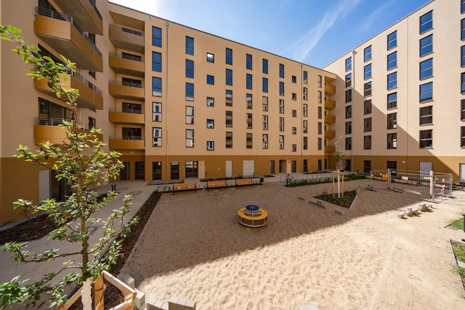 2 Zimmer Wohnung mit 61 m² in Berlin – Bild 1