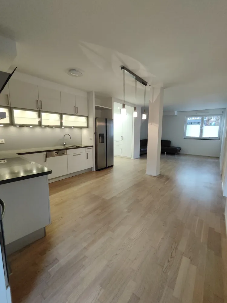 3 Zimmer Wohnung mit 103 m² in Köln – Bild 1