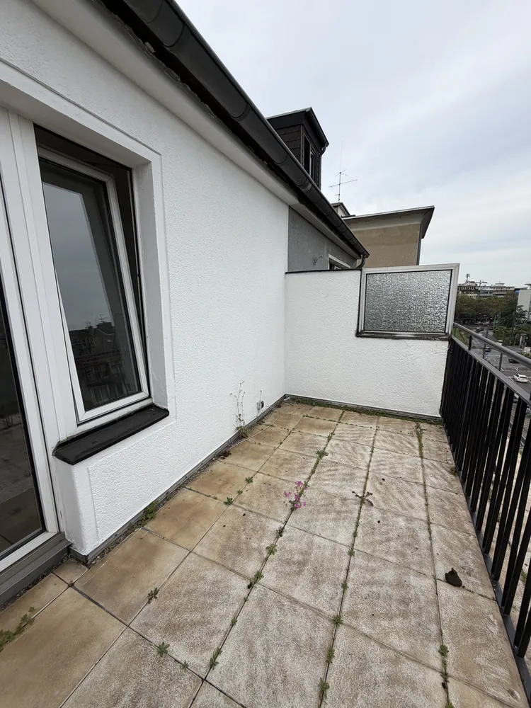 2 Zimmer Wohnung mit 55 m² in Düsseldorf – Bild 4