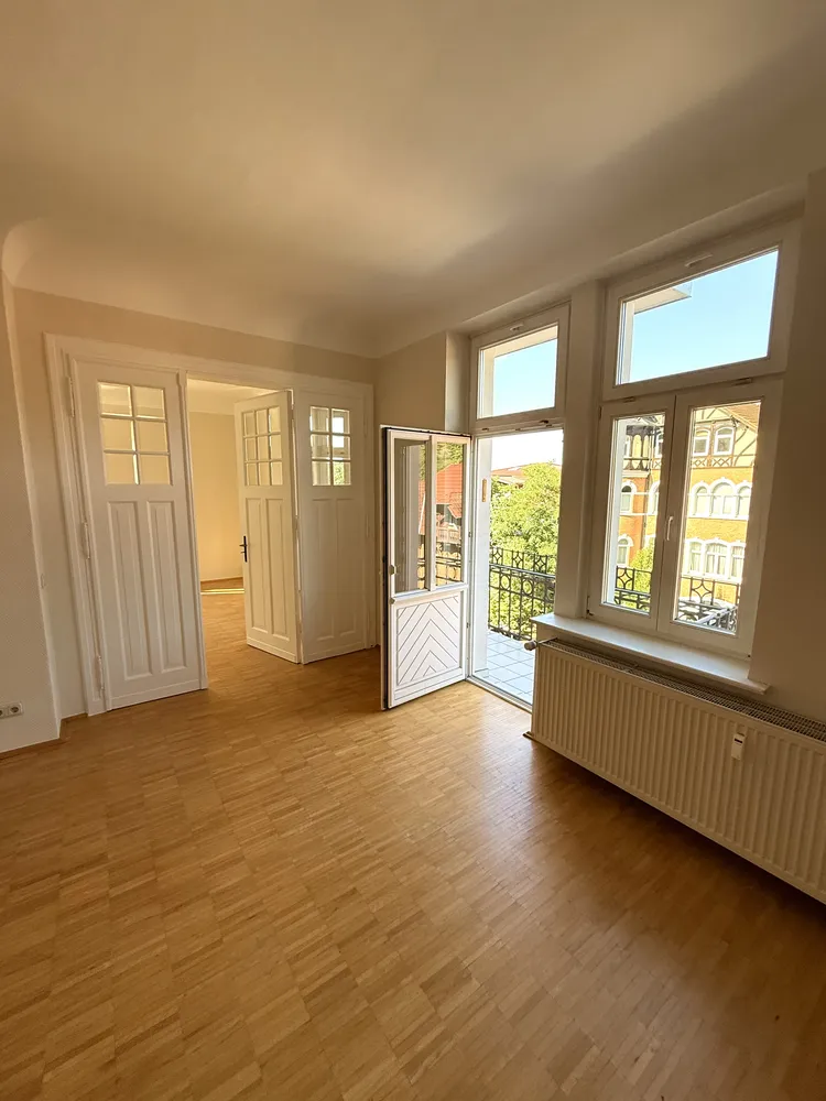 4 Zimmer Wohnung mit 122 m² in Eisenach – Bild 1