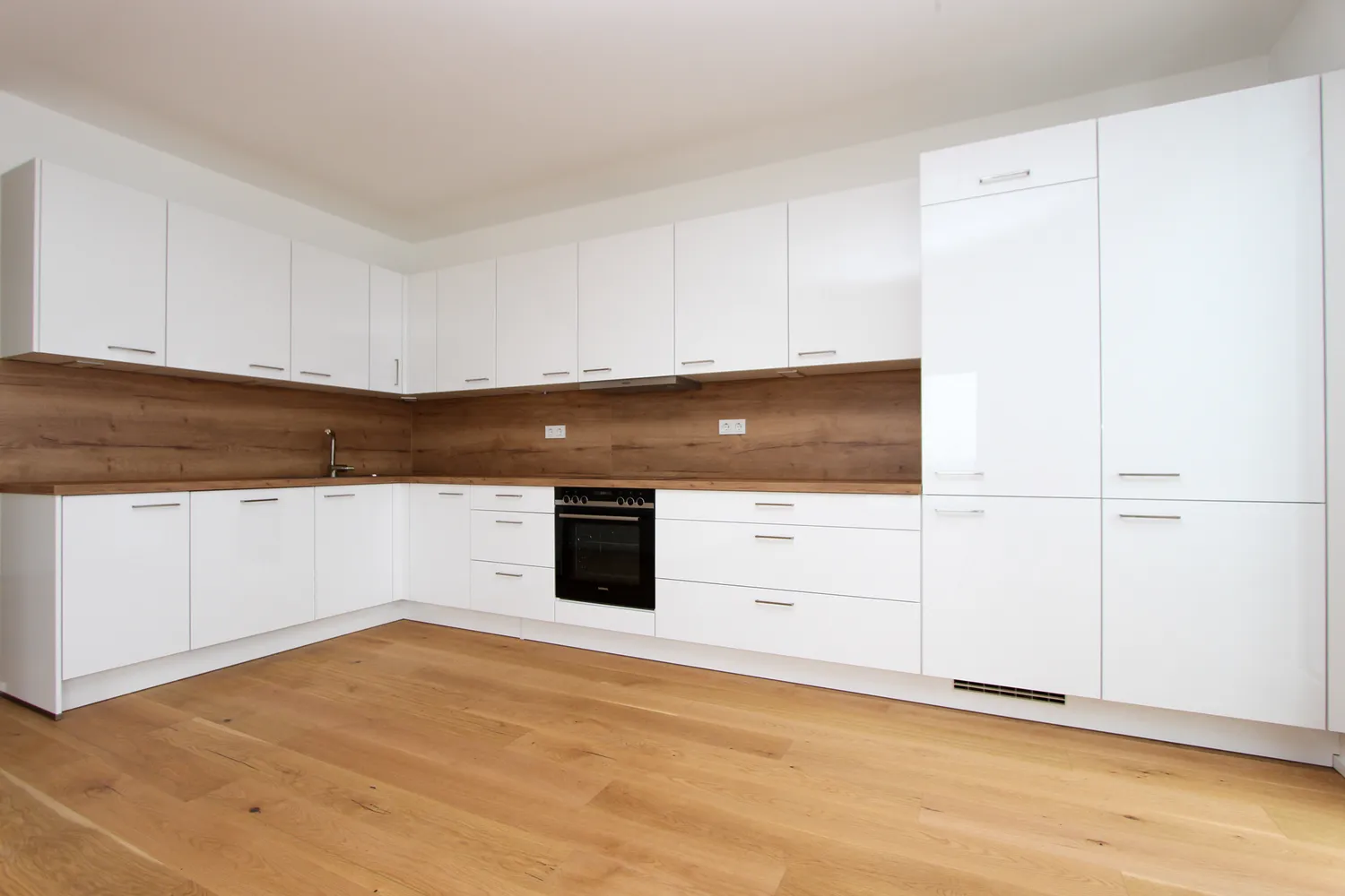 3 Zimmer Wohnung mit 92 m² in München – Bild 1