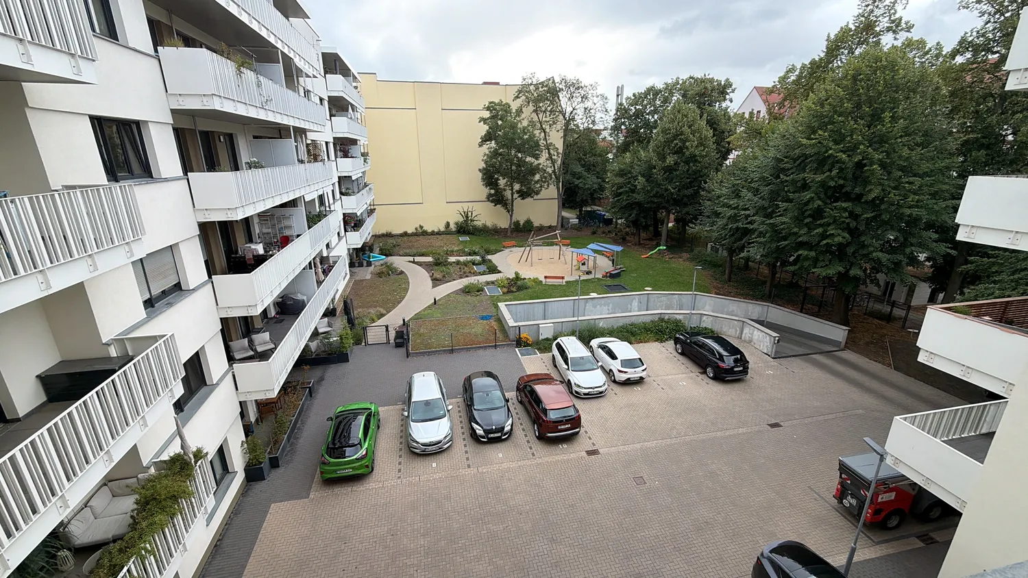5 Zimmer Wohnung mit 94 m² in Magdeburg – Bild 12