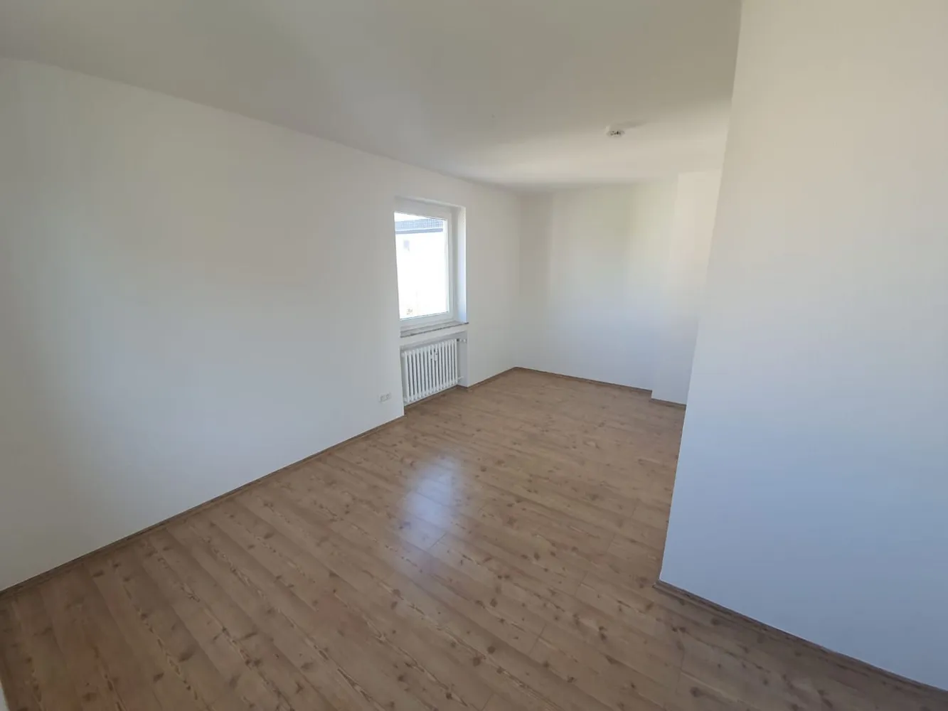 3 Zimmer Wohnung mit 70 m² in Eschwege – Bild 1