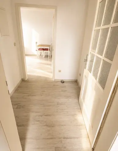 2 Zimmer Wohnung mit 57 m² in Solingen – Bild 2