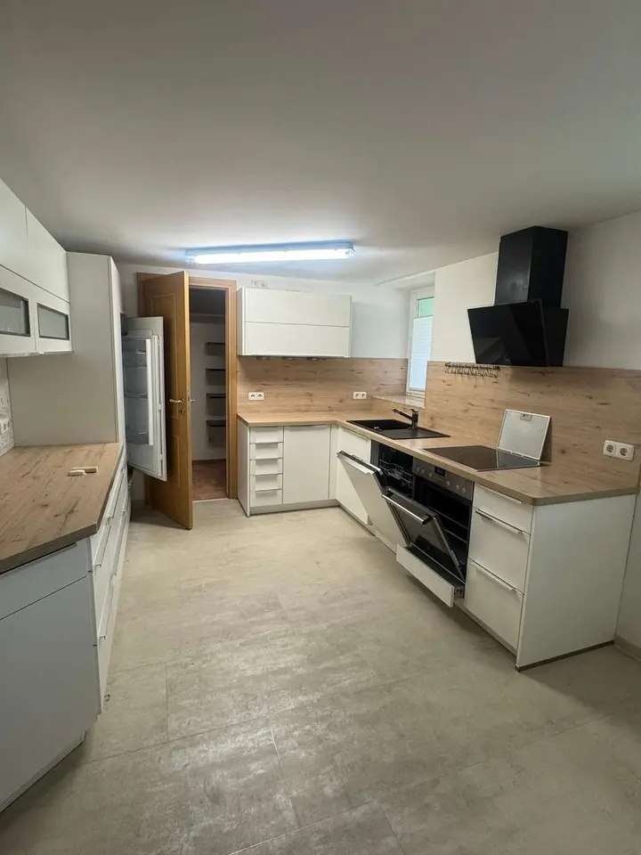 4 Zimmer Wohnung mit 137 m² in Kamenz – Bild 3