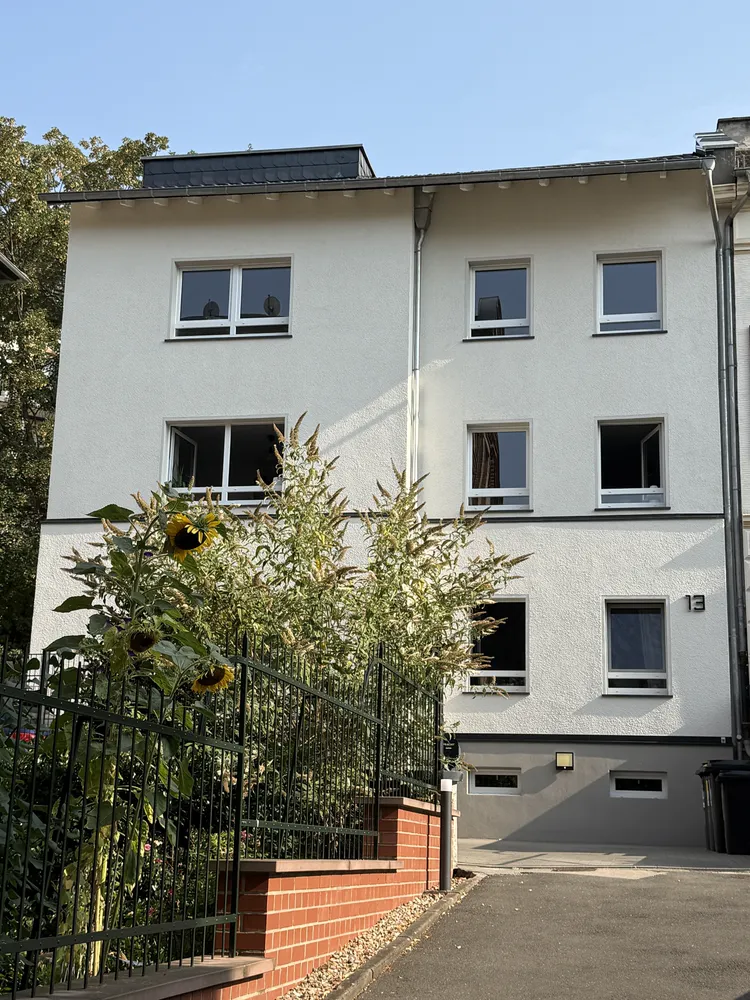 3 Zimmer Wohnung mit 88 m² in Wiesbaden – Bild 2