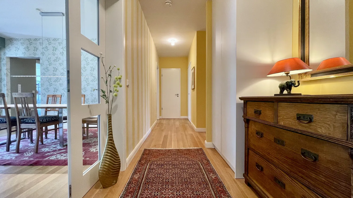 3 Zimmer Wohnung mit 106 m² in Hamburg – Bild 4