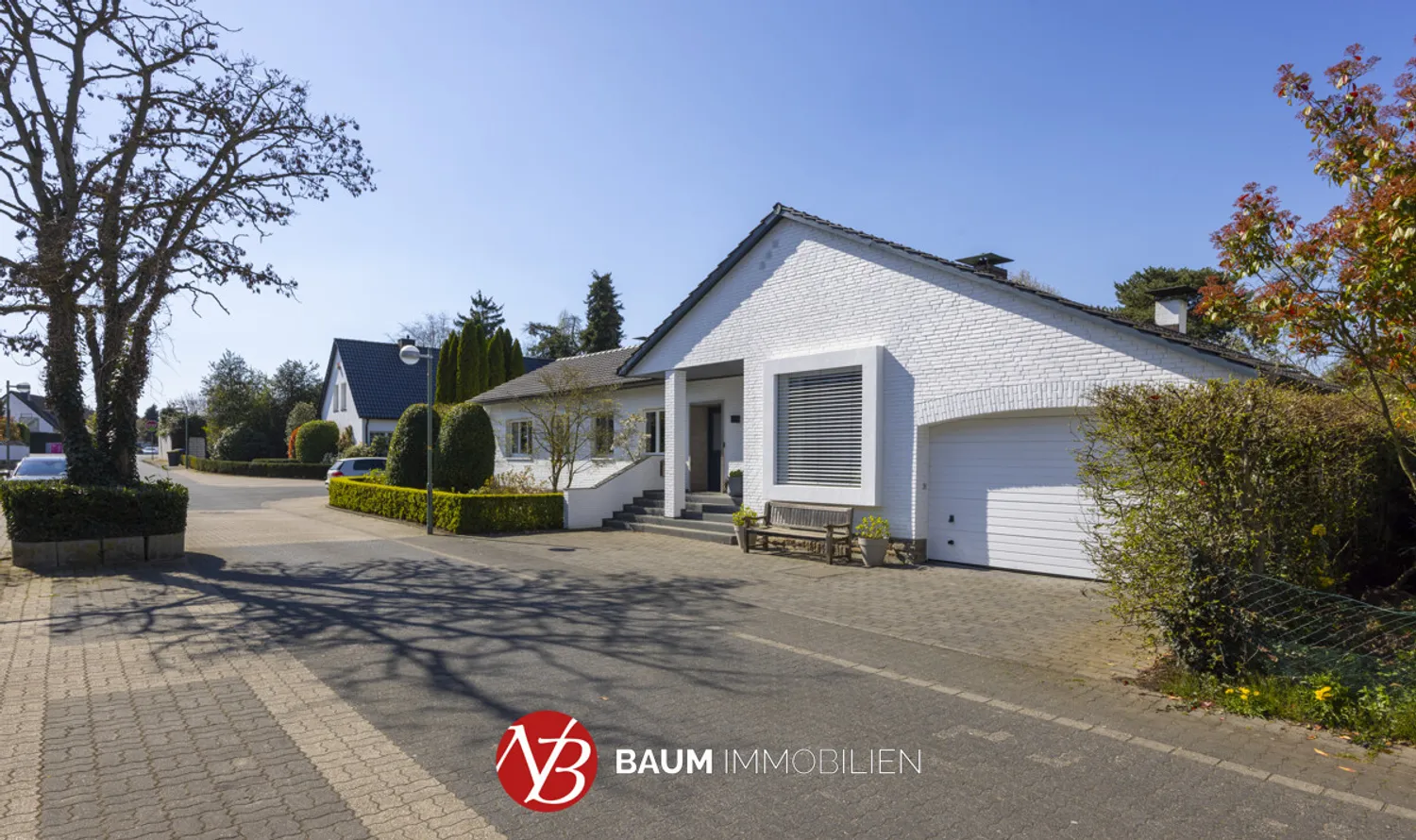 5 Zimmer Haus mit 300 m² in Meerbusch – Bild 1