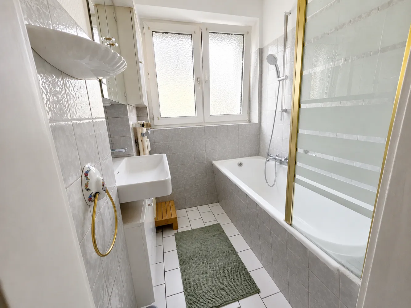3 Zimmer Wohnung mit 96 m² in Düsseldorf – Bild 12
