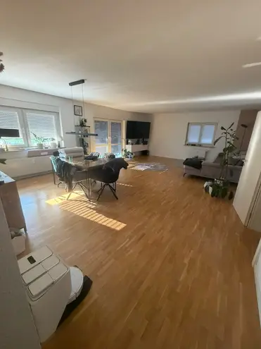 4 Zimmer Wohnung mit 135 m² in Karlsruhe – Bild 7