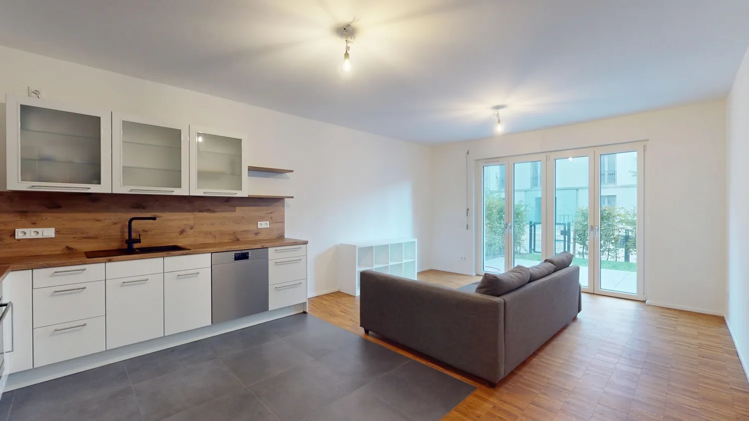 2 Zimmer Wohnung mit 60 m² in Köln – Bild 2