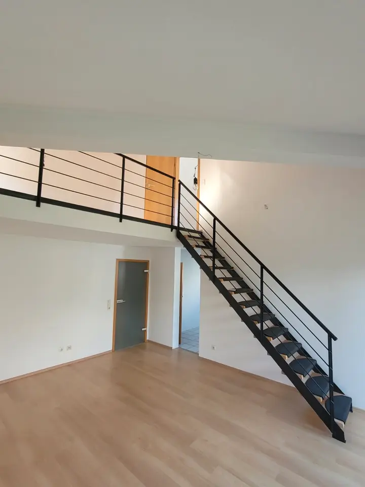 5 Zimmer Wohnung mit 107 m² in Bochum – Bild 2