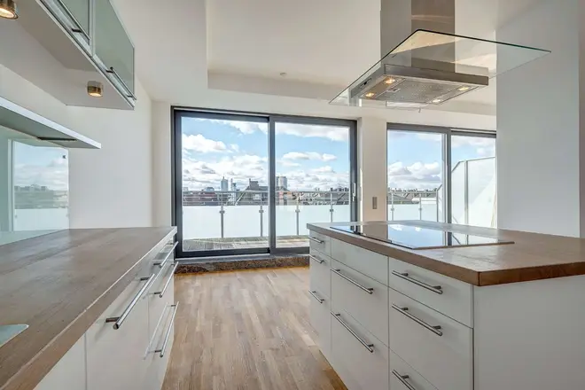 5 Zimmer Wohnung mit 175 m² in München – Bild 3