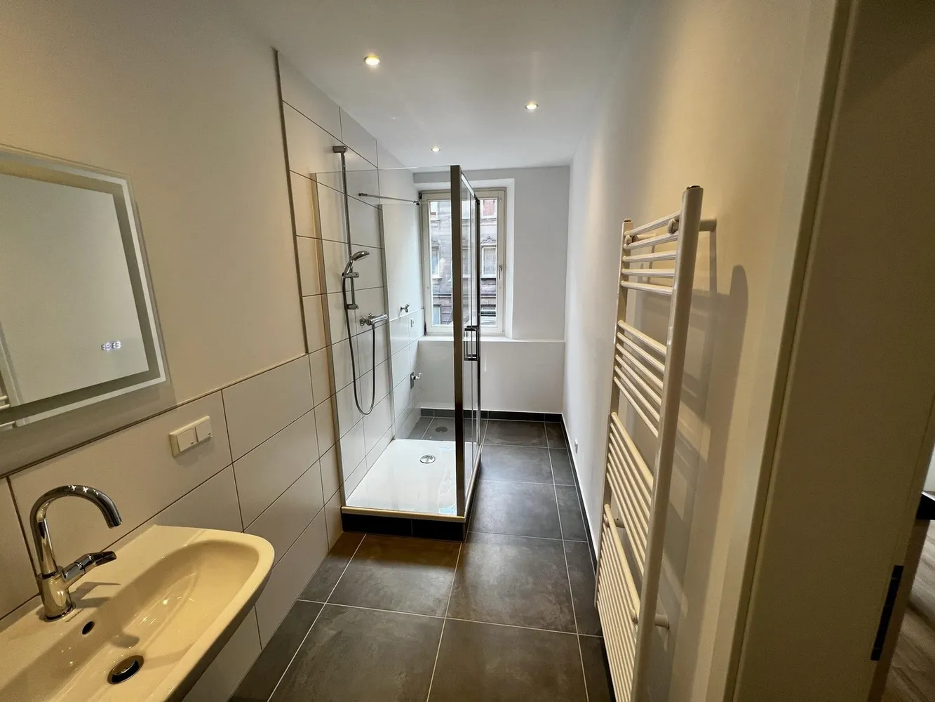2 Zimmer Wohnung mit 42 m² in Nürnberg – Bild 2