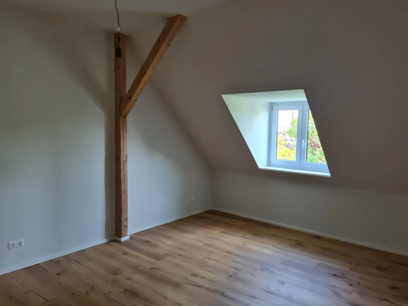 4 Zimmer Wohnung mit 110 m² in Wiesbaden – Bild 6