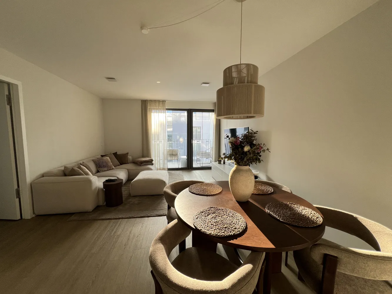 4 room apartment with 98 m² in Berlin – Photo 1