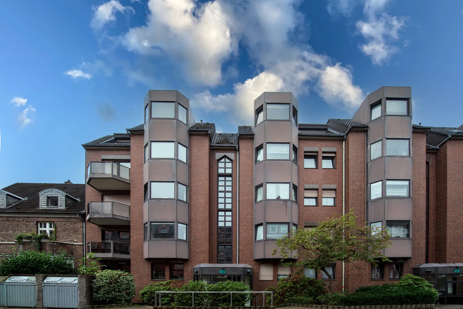 4 room apartment with 118 m² in Düsseldorf – Photo 1
